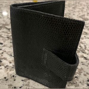 ♦️DESMO♦️ DESIGNER CAVIAR LEATHER WALLET